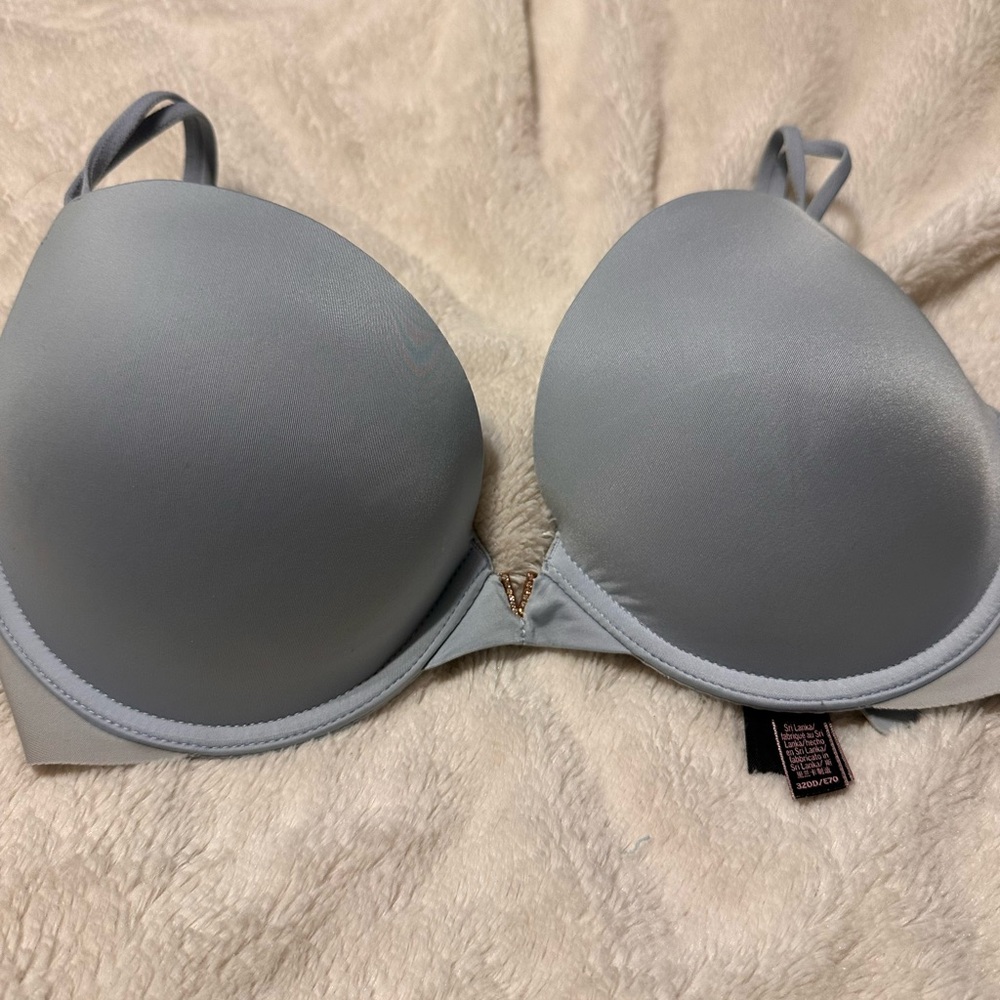 Victoria's Secret Light Blue Push Up Bra